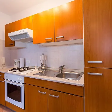 Apartment With A Swimming Pool Novigrad - 7078 *